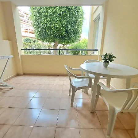 Bonito Estudio En Cristianos En Complejo Con Piscina Y Cerca De Playa Los Cristianos (Tenerife)